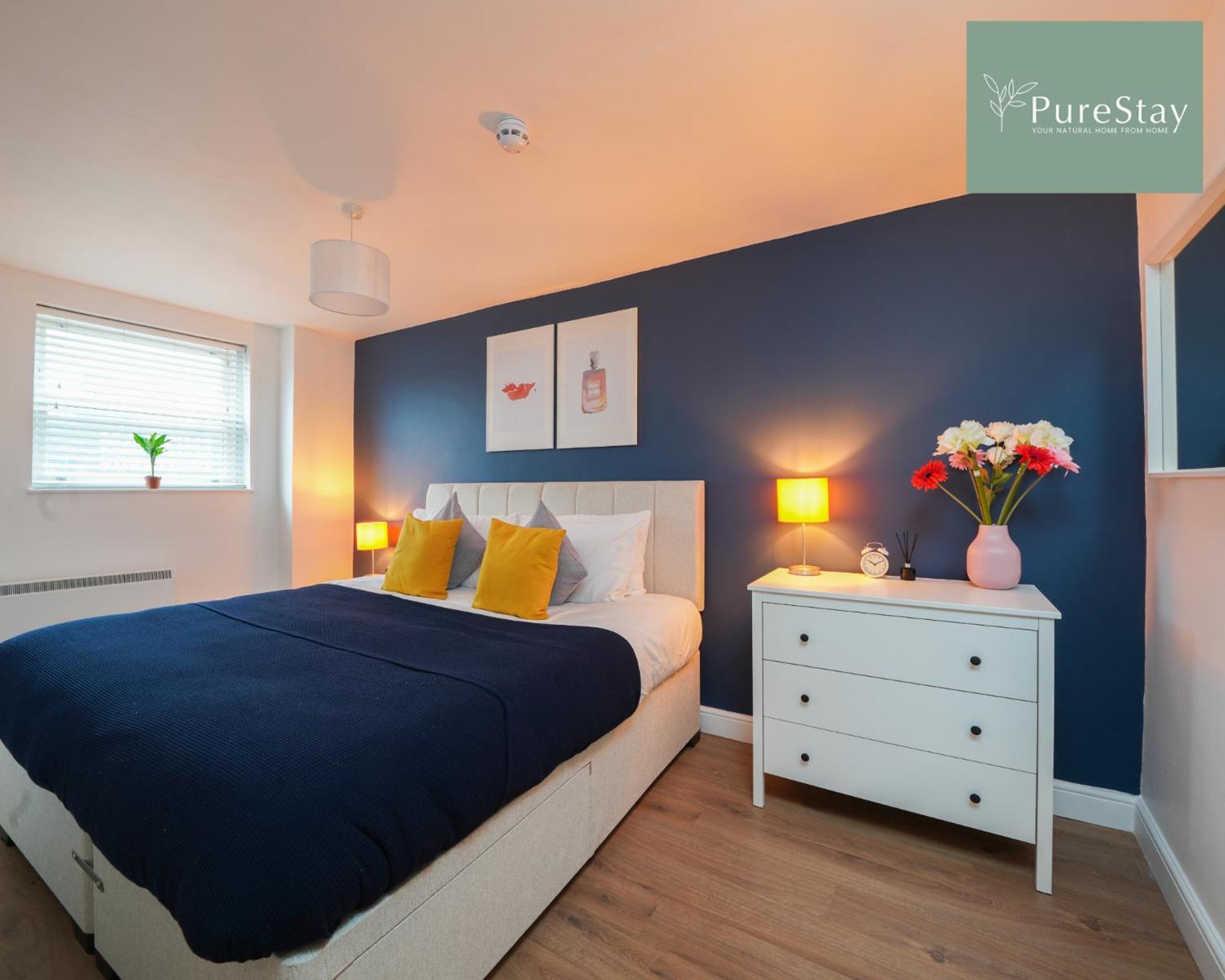 Stunning Two Bed Leamington Apartment With Free Wifi By Purestay Short Lets & Serviced Accommodation Extérieur photo