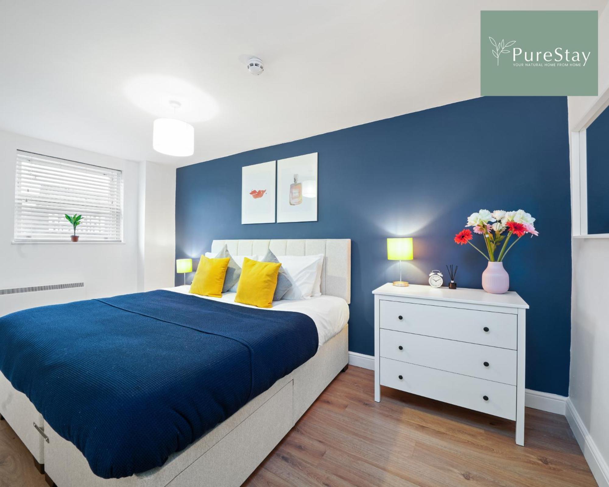 Stunning Two Bed Leamington Apartment With Free Wifi By Purestay Short Lets & Serviced Accommodation Extérieur photo