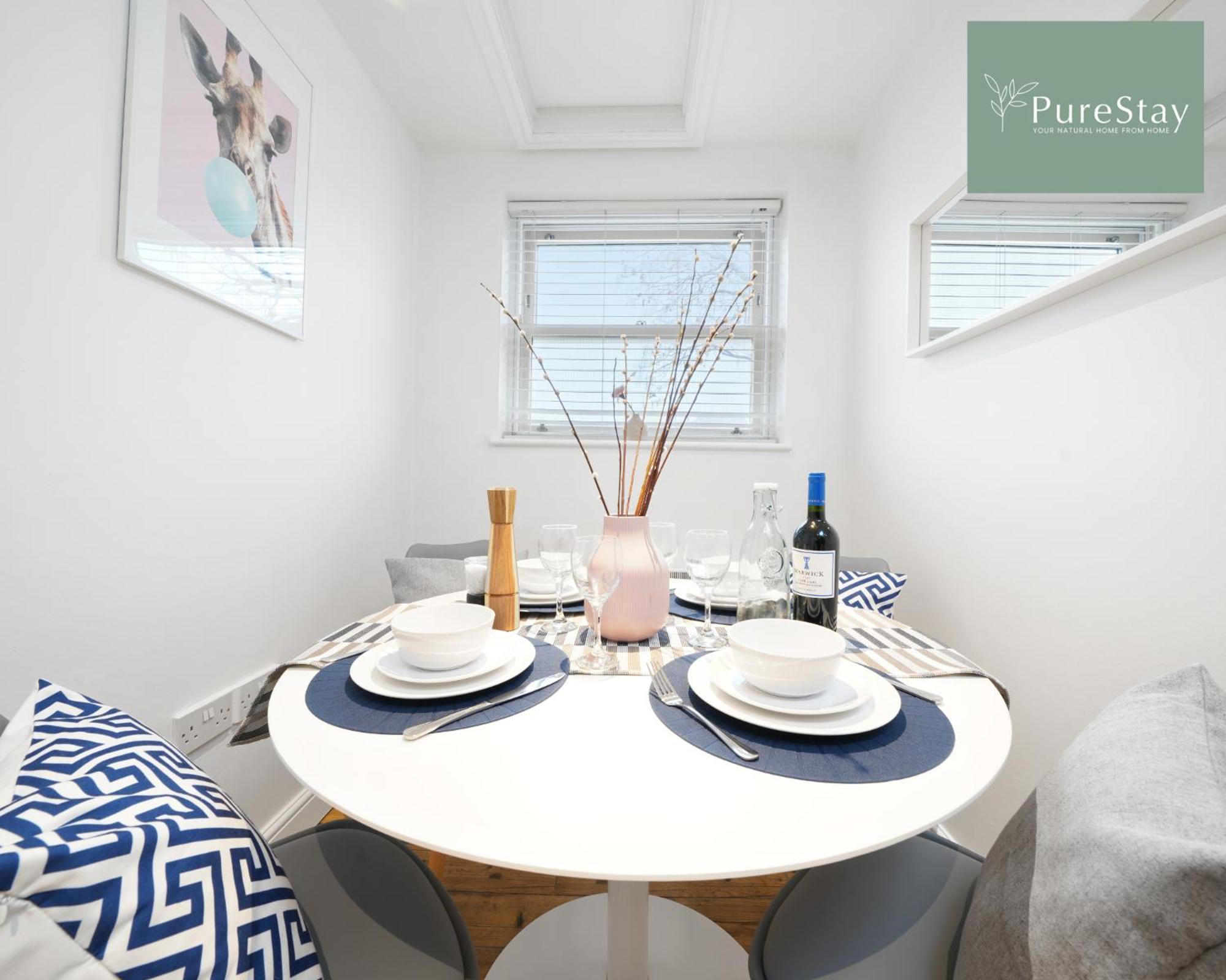 Stunning Two Bed Leamington Apartment With Free Wifi By Purestay Short Lets & Serviced Accommodation Extérieur photo